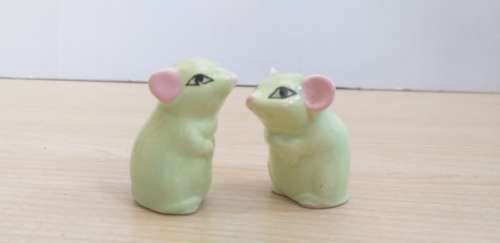 Set of 2 Miniature Mice Figurines
