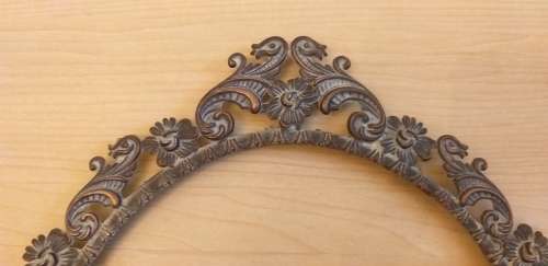 Vintage Oval Metal Picture Frame