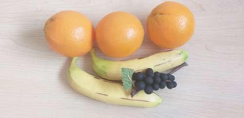 Lot of 6 Plastic Fruit