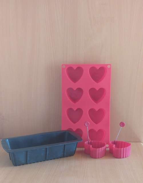 Set of 4 Silicone Baking Moulds