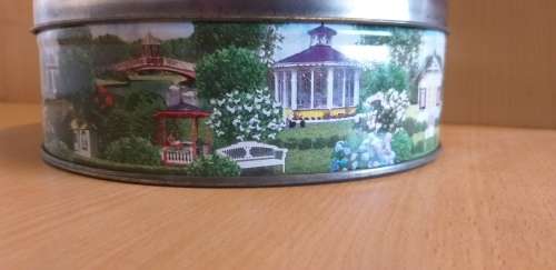 Round Cookies Tin - width 19cm