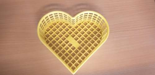 Set of 3 Heart Shaped Plastic Baskets