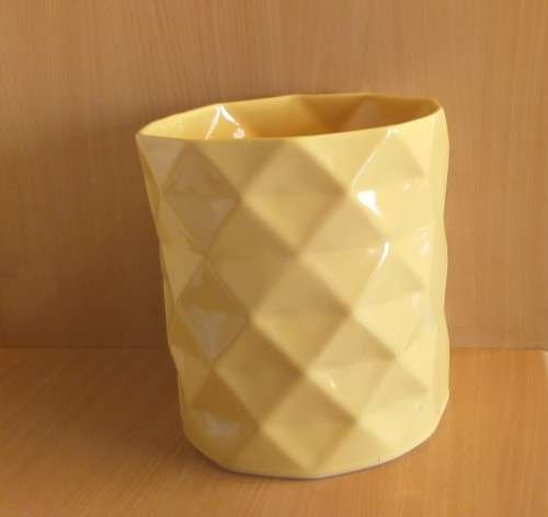 Round Yellow Ceramic Plant Pot/Planter