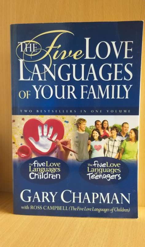 The First Love Languages of Your Family: Gary Chapman (Paperback)