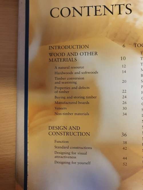 The Essential Guide to Woodwork - Chris Simpson (Hardcover)