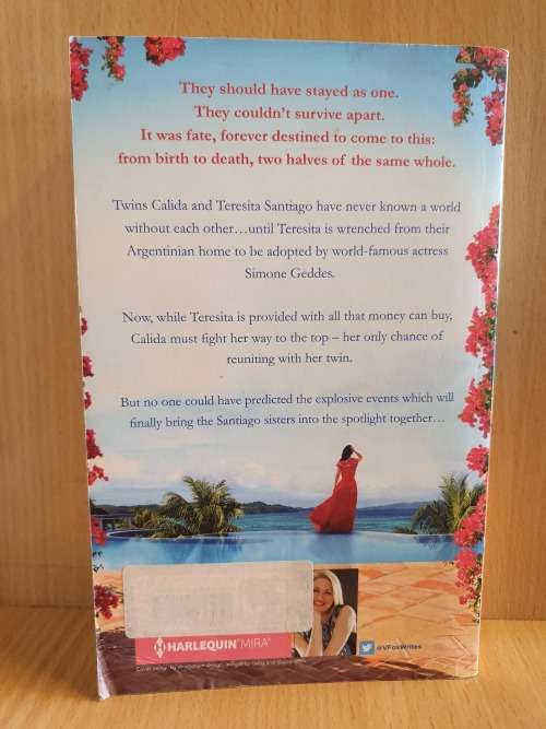 The Santiago Sisters by Victoria Fox (Paperback)