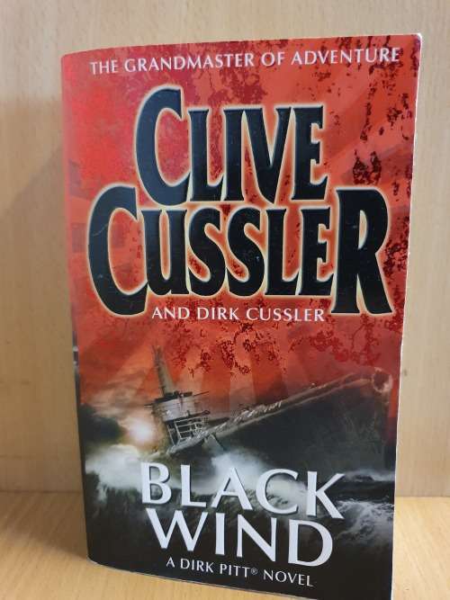 Black Wind : Clive Cussler (Paperback)