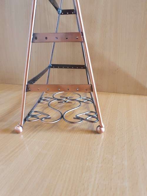 Metal Jewellery  Stand