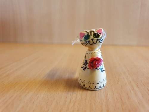 Miniature `Fay Cat Bride Figurine