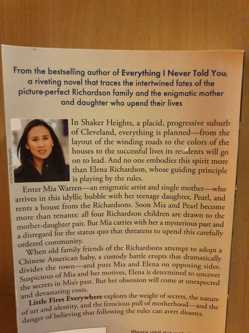 Little Fires Everywhere by Celeste Ng (Paperback)