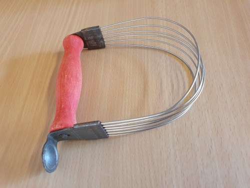 Vintage Wooden Handle Pastry Cutter