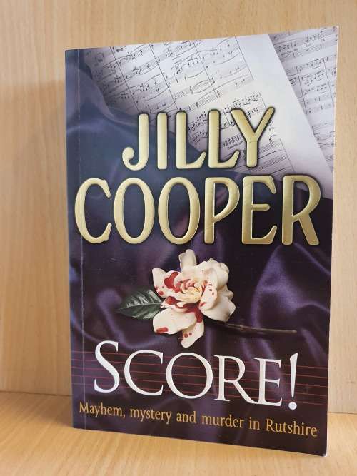 Score: Jilly Cooper (Paperback)