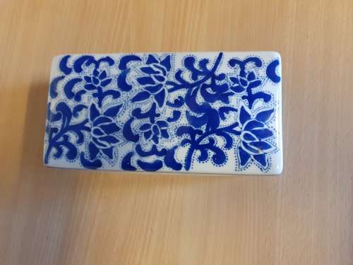 Blue & White Porcelain Lidded Jewelry/Trinket Box