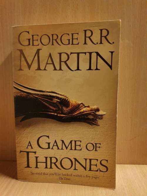 A Game of Thrones by George R. R. Martin (Paperback)