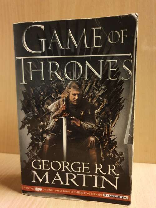 A Game of Thrones by George R. R. Martin (Paperback)