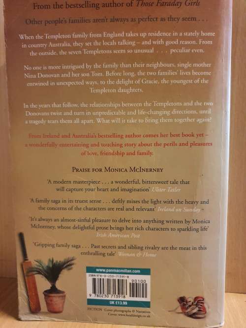 At Home with The Templetons : Monica McInerney (Paperback)
