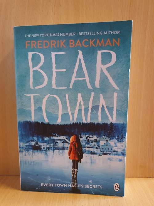 Bear Town : Fredrik Backman (Paperback)