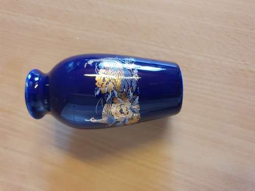 Small Cobalt Blue Oriental Style Vase (height 10cm width 6cm)