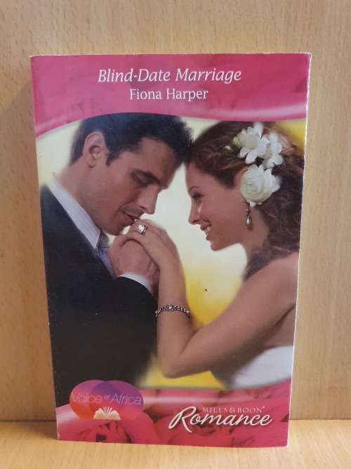 Mills & Boon - Blind-Date Marriage: Fiona Harper (Paperback)
