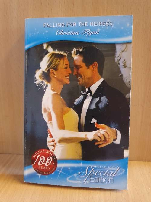 Mills & Boon - Falling for the Heiress : Christine Flynn (Paperback)