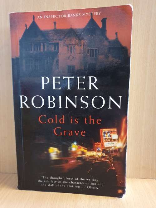 Cold is the Grave: Peter Robinson (Paperback)