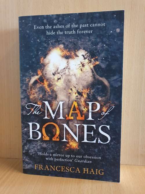 The Map of the Bones: Francesca Haig (Paperback)