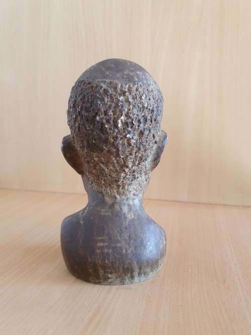 Set of 2 Stoneware Figurine Bookends