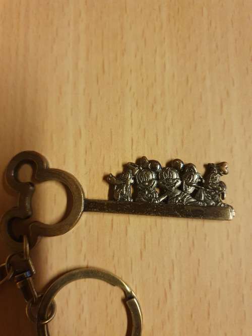 Metal Disney Keyring/Keychain