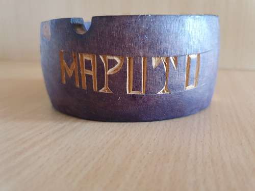 Round Wooden Ashtray - Maputo - width 11cm. height 5cm