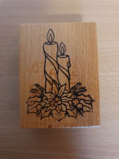Rubber Stamp - Christmas Wreath with Candles - 8cm x 6cm