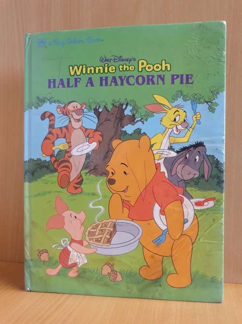 Walt Disney`s Winnie the Pooh - Half a Haycorn Pie (Hardcover)