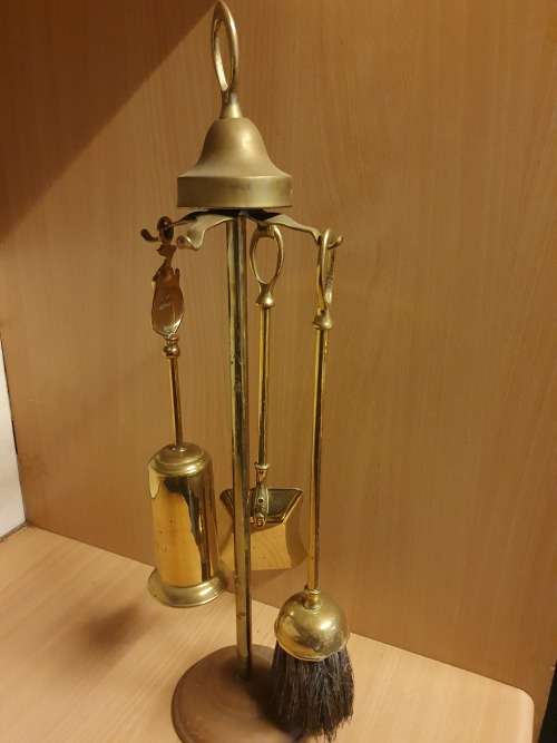 4 Piece Brass Fire Place Cleaning Set