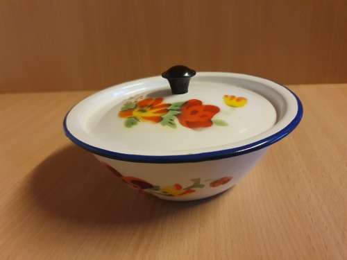 Round Floral Lidded Enamel Bowl
