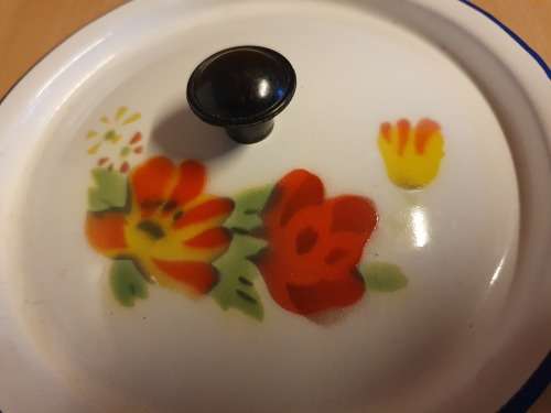 Round Floral Lidded Enamel Bowl
