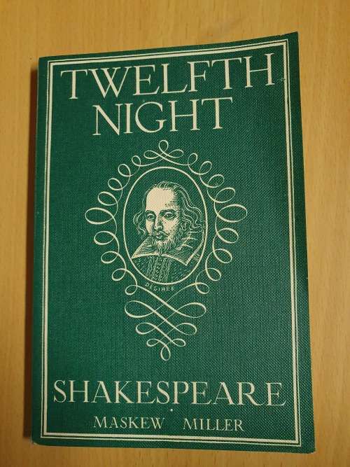 Twelfth Night - Shakespeare (Paperback)