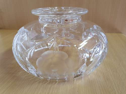 Vintage Large Round Cut Glass Bowl - width 21cm. height 12cm