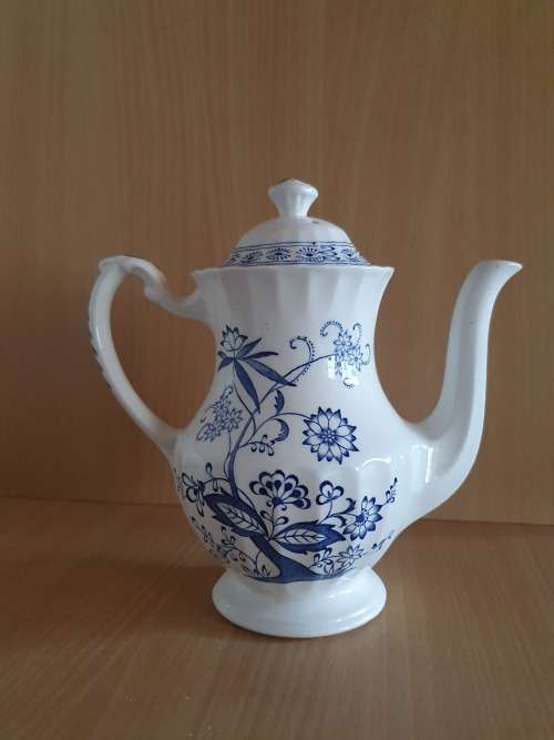 Blue & White J & G Meakin England Classic White Blue Nordic Teapot, Sugar Bowl, Milk Jug, 4 teacups
