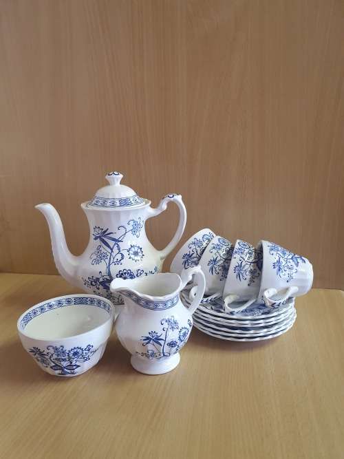 Blue & White J & G Meakin England Classic White Blue Nordic Teapot, Sugar Bowl, Milk Jug, 4 teacups