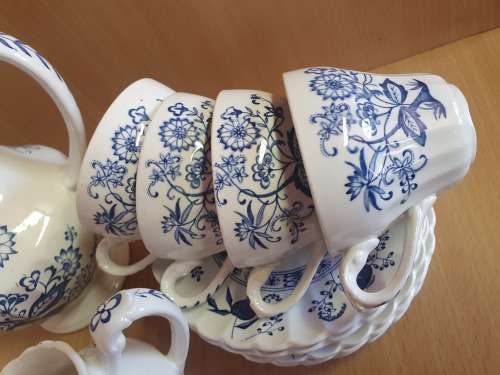 Blue & White J & G Meakin England Classic White Blue Nordic Teapot, Sugar Bowl, Milk Jug, 4 teacups