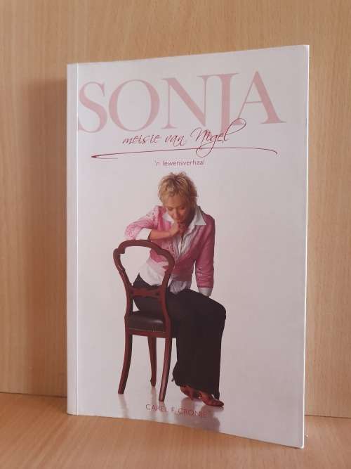 Sonja - Meisie van Nigel : Carel F. Cronje