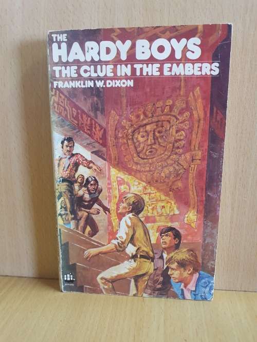 The Hardy Boys - The Clue in the Embers : Franklin W. Dixon (Paperback)
