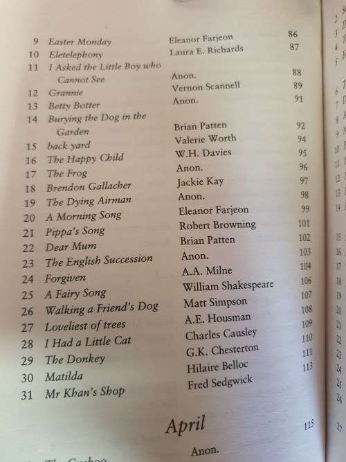 Read Me (10th Anniversary Edition) A Poem for Every Day of The Year (Paperback)
