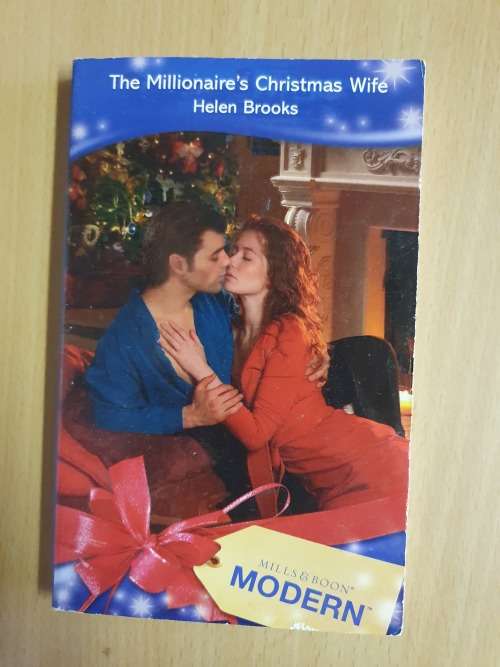 Mills & Boon Modern - The Millionaire`s Christmas Wife : Helen Brooks