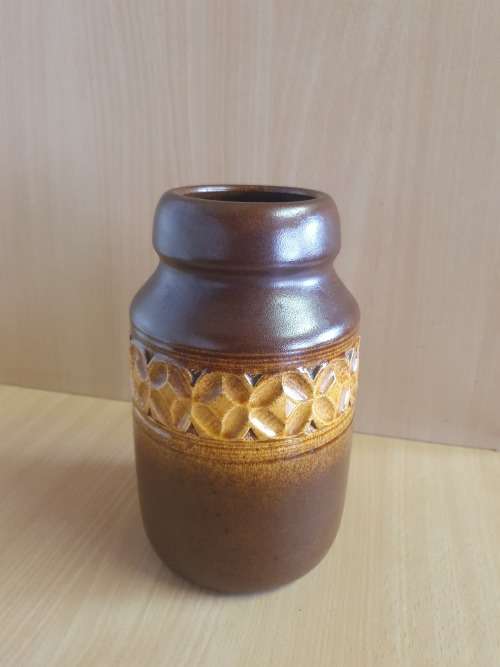 Vintage Brown Pottery Vase - height 21cm. width 11cm