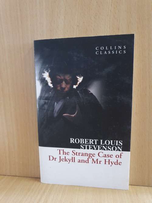 Collins Classics - The Strange Case of Dr Jekyll and Mr Hyde (Paperback)