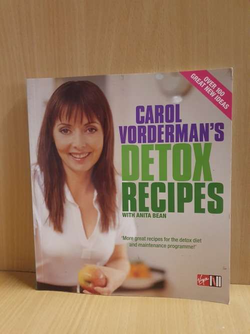 Carol Vorderman`s Detox Recipes : (Paperback)
