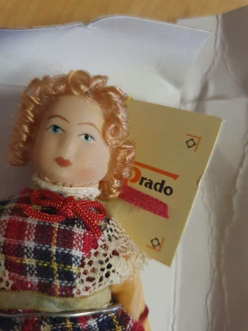 Del Prado Miniature Girl Doll Figurine