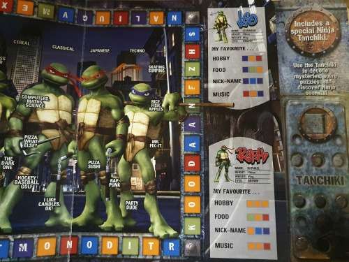 TMNT: Esagashi : Hidden Puzzle Decoder Game Book
