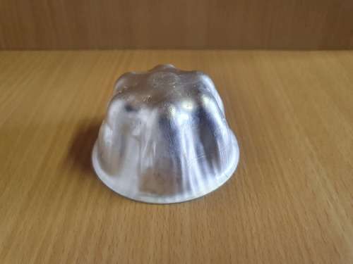 Set of 5 Small Metal Jelly Moulds