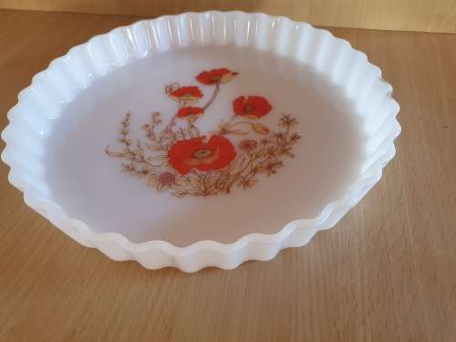 Round Vintage Arcopol Flan Dish - 27cm